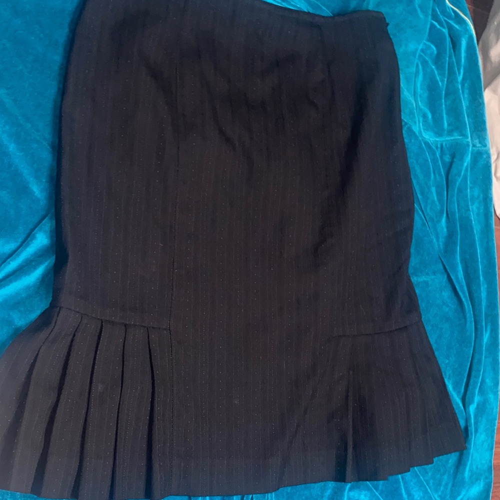 ✔️⚫️ Semantiks Elegant Black Pleated Skirt 🍷